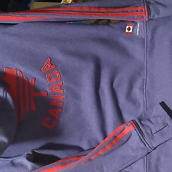 Adidas Size Small Zippered Hoodie-🚻 Unisex - Picture 5 of 8